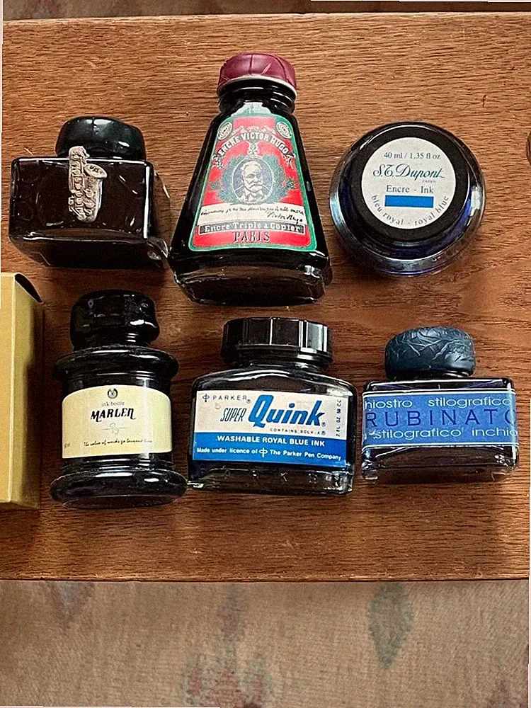 Imported brand ink bottle set of 6, rare item.